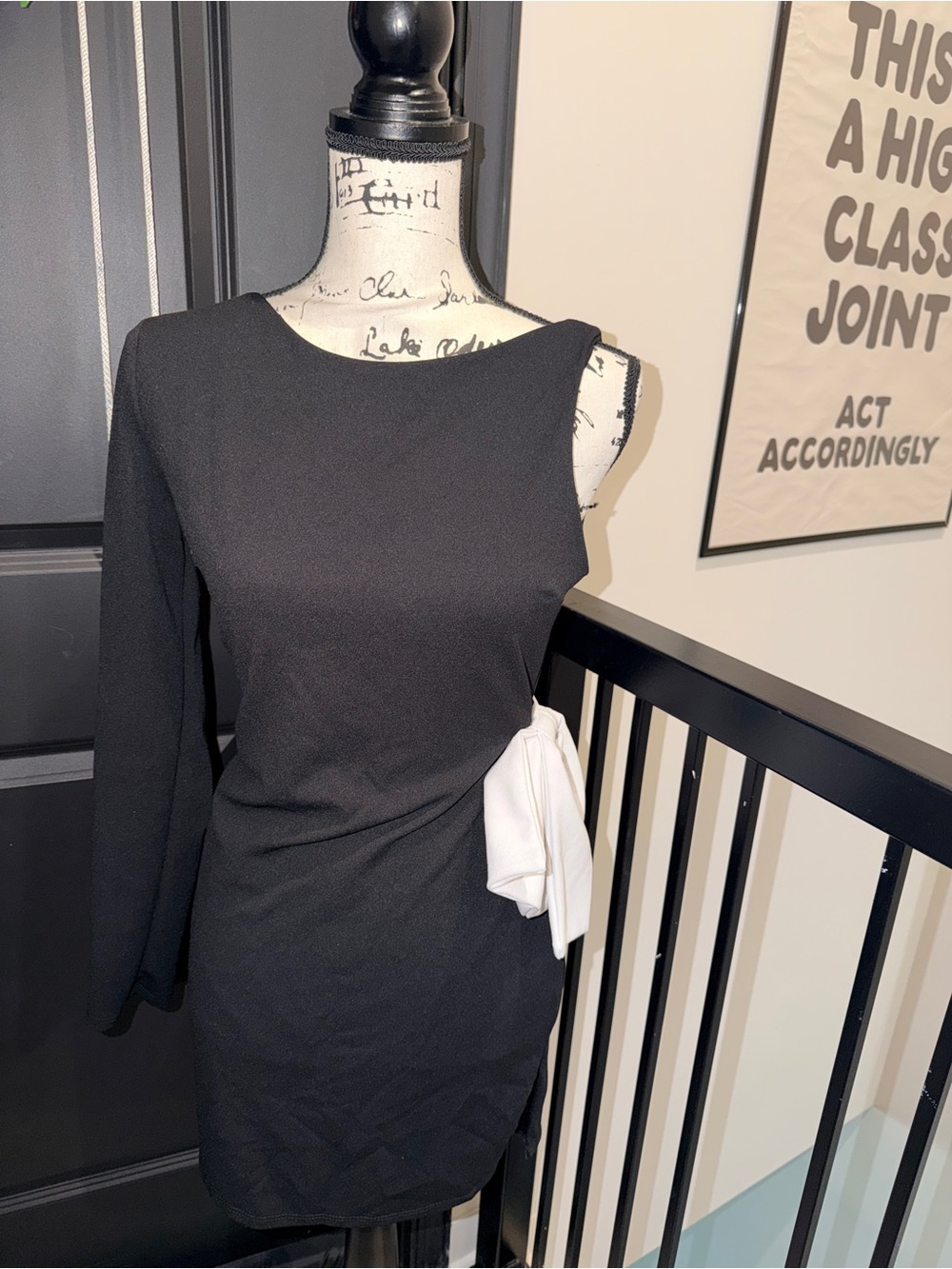 Fashion Nova Black One-Shoulder Dress with White Side Tie size M Worn Once